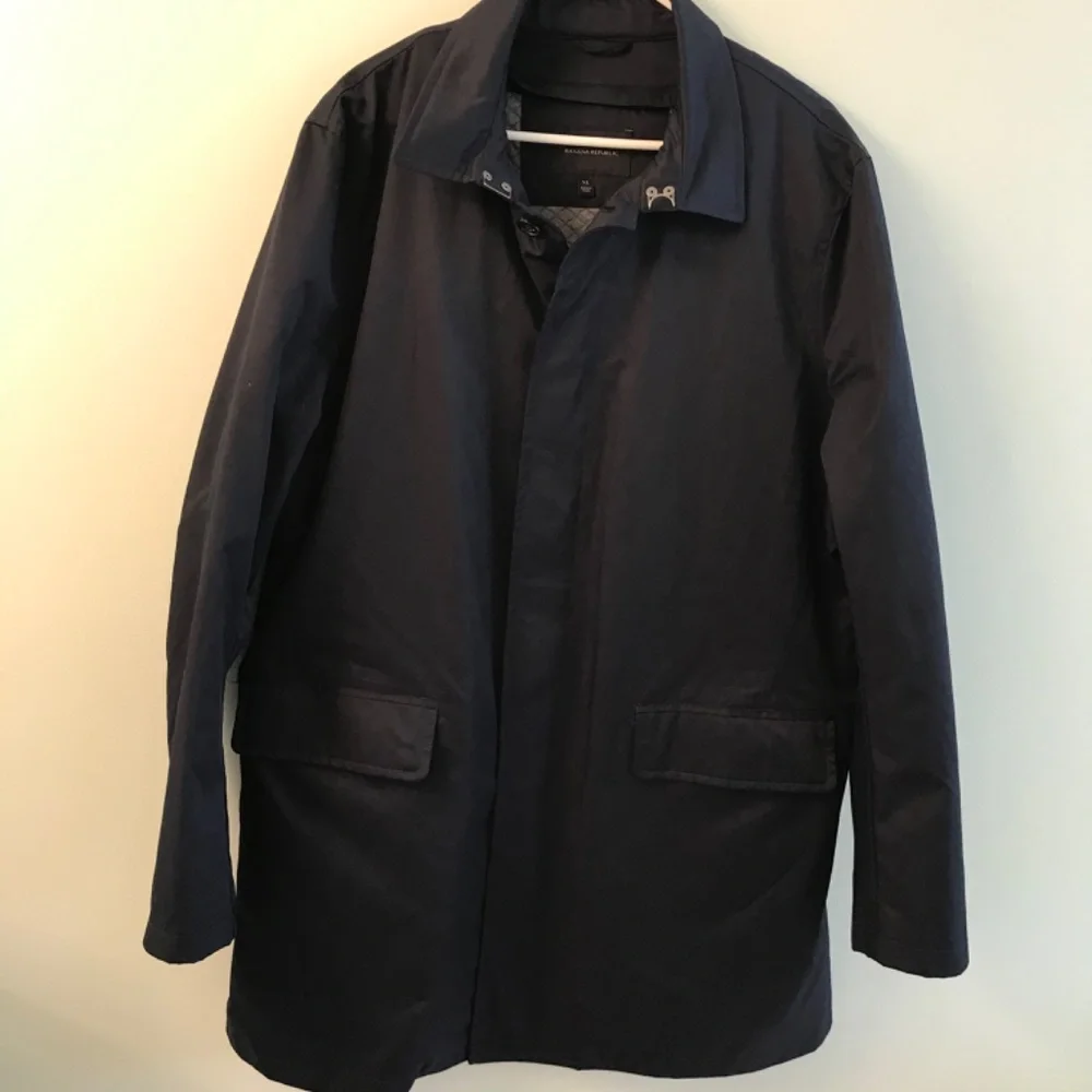 Banana Republic trench w/ removable lining